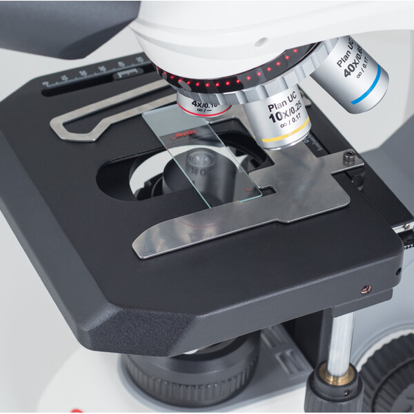 Motic Microscope Panthera C2 Trinocular, infinity, plan, achro, 40x-1000x, 10x/22mm, Halogen/LED