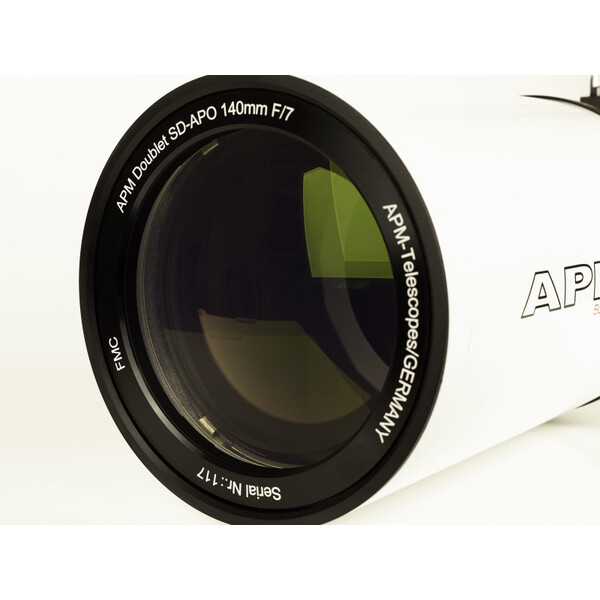 APM Apochromatic refractor AP 140/980 SD OTA